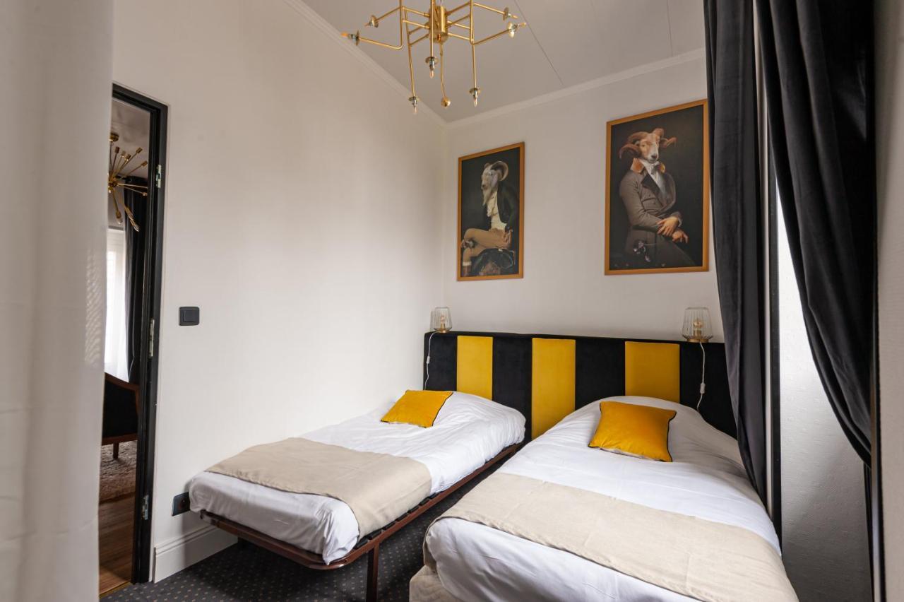 Chateau Des Ayes - Chambres & Suites Saint-Étienne-de-Saint-Geoirs Zewnętrze zdjęcie