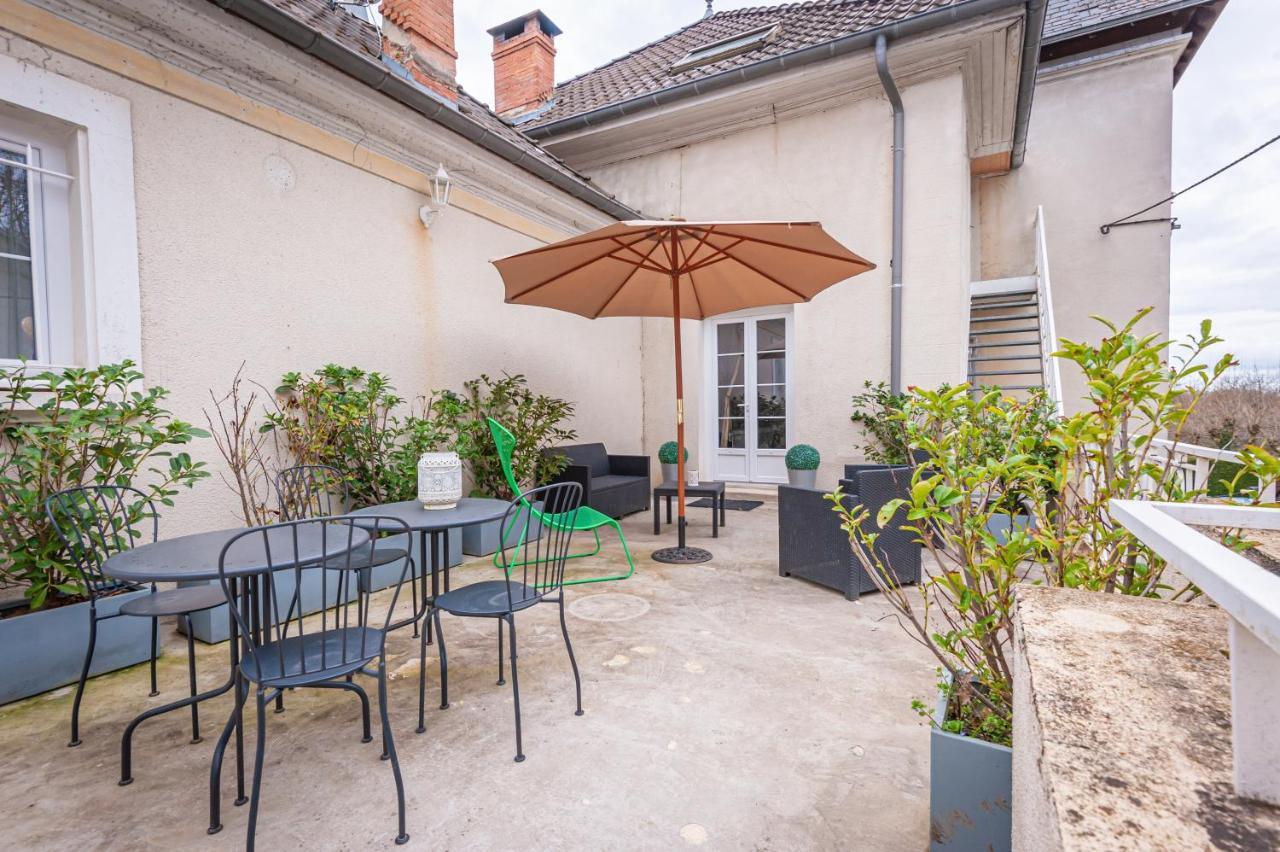 Chateau Des Ayes - Chambres & Suites Saint-Étienne-de-Saint-Geoirs Zewnętrze zdjęcie