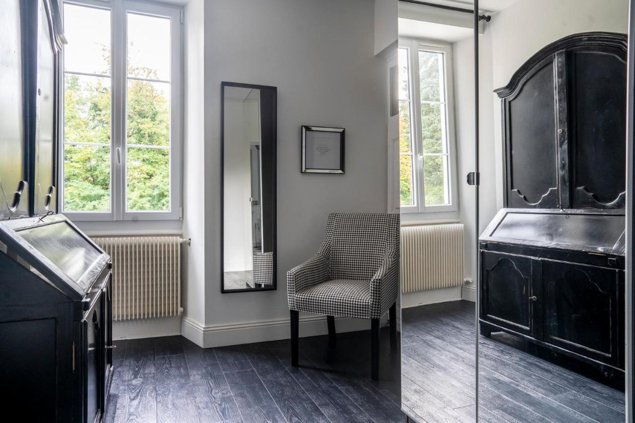 Chateau Des Ayes - Chambres & Suites Saint-Étienne-de-Saint-Geoirs Zewnętrze zdjęcie